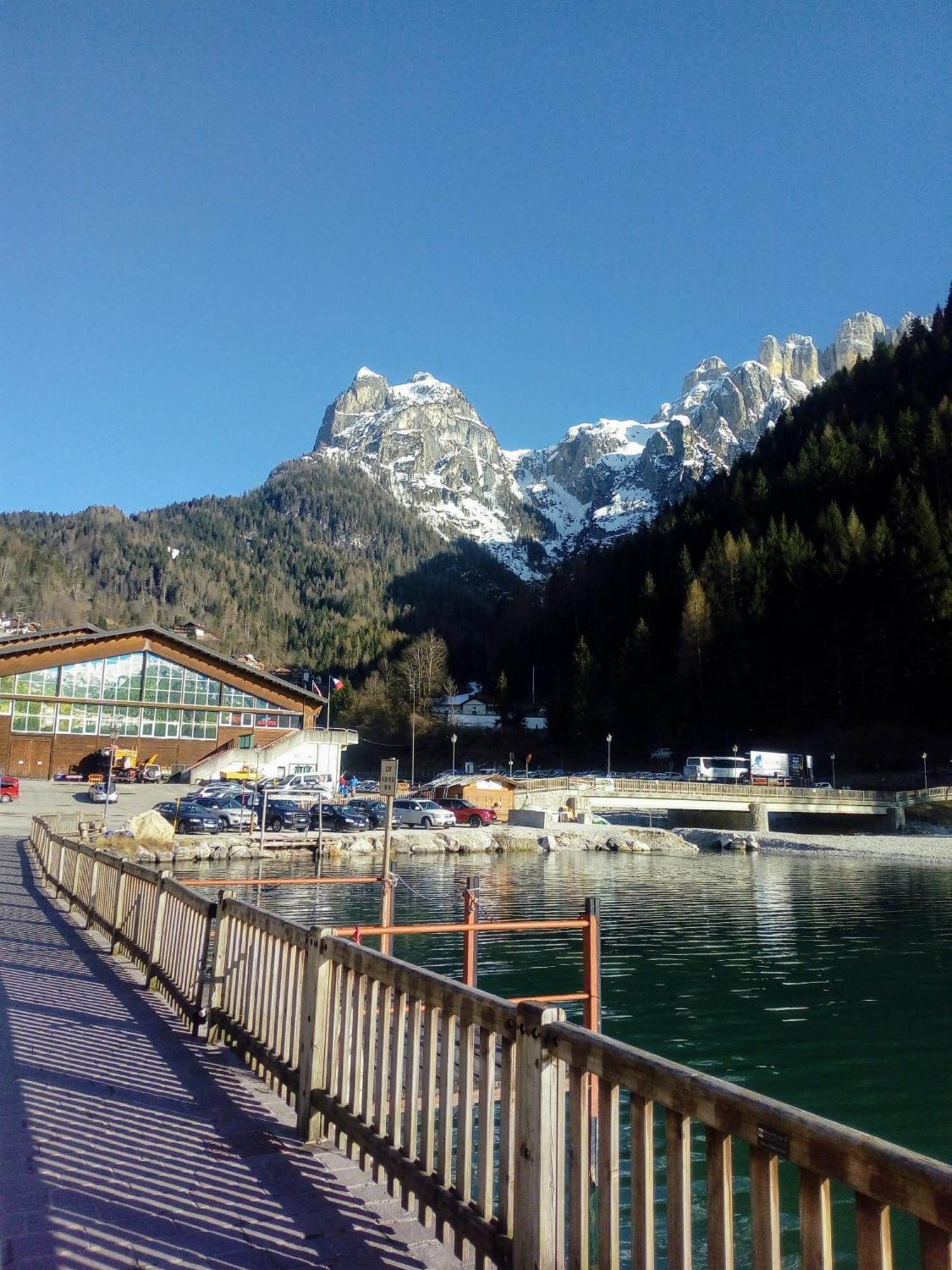 Mountain Leilighet Alleghe Rom bilde